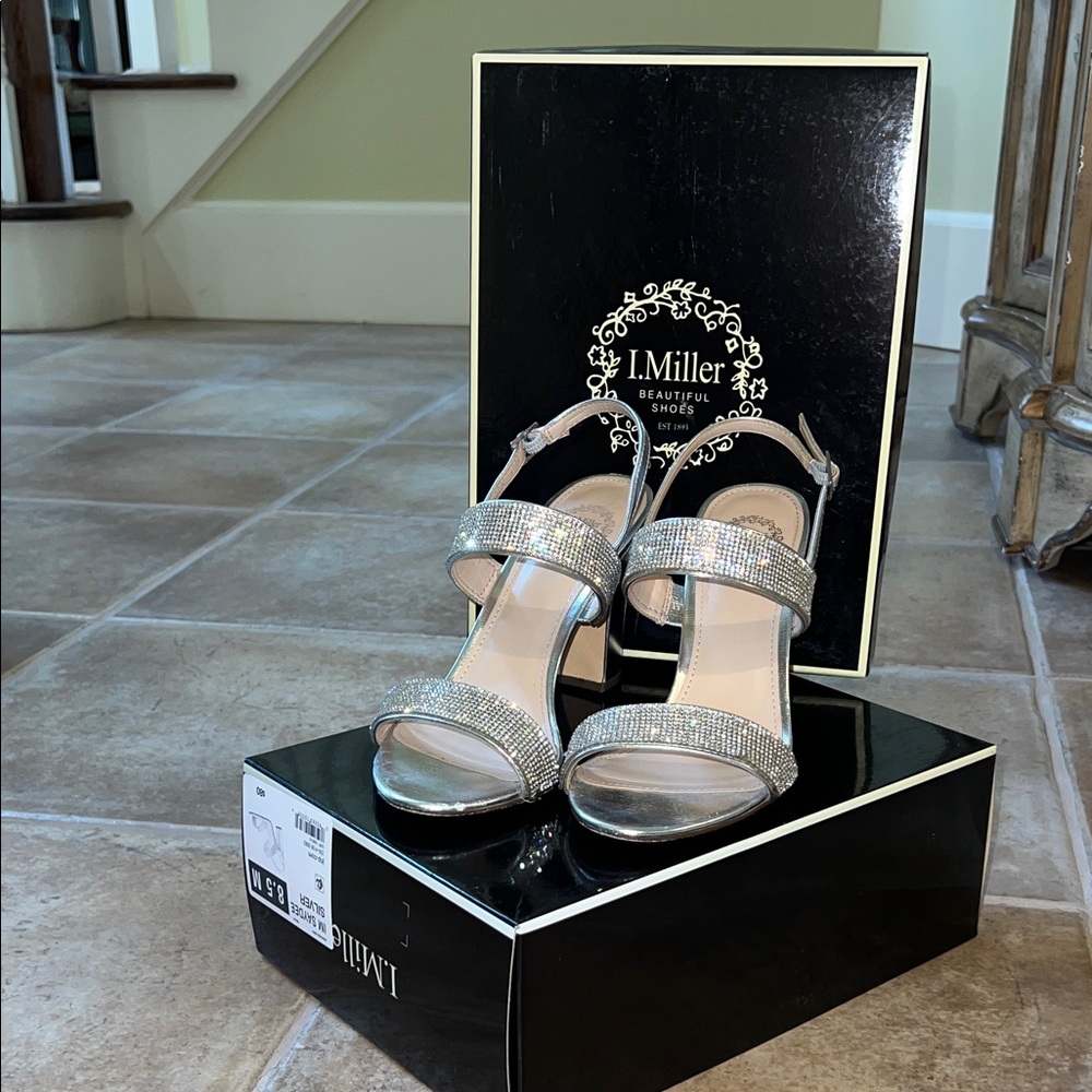 L. Miller Women's Silver Heels
